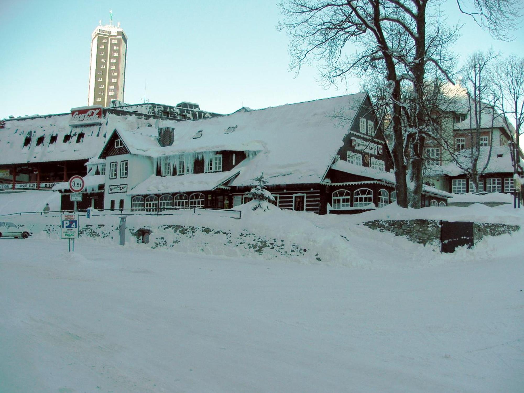 Hospoda Na Peci Pec pod Snezkou Exteriör bild